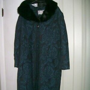 Dennis Basso Tapestry Coat xl